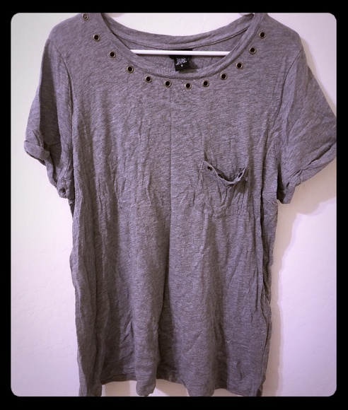 torrid Tops - Torrid size 2 grey tshirt with brass eyelets EUC